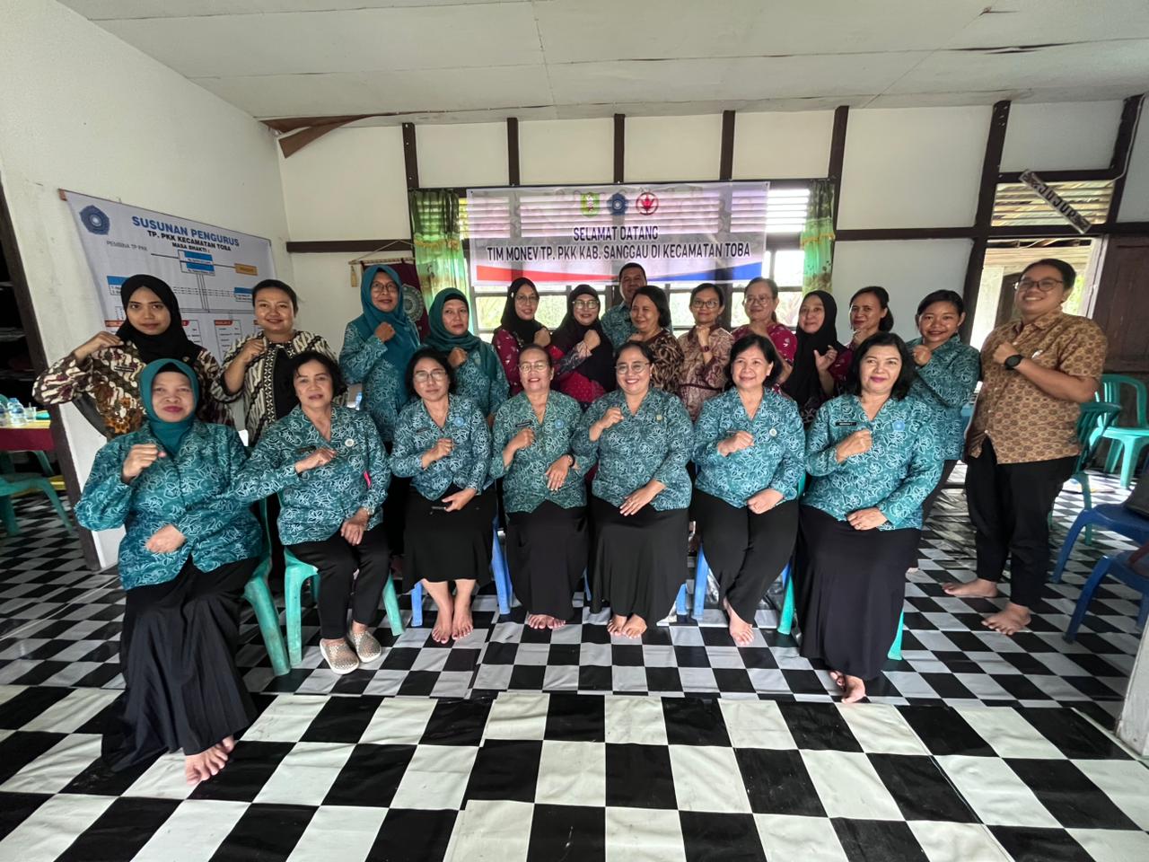 You are currently viewing Monitoring dan Evaluasi TP PKK Kecamatan Toba Penguatan Administrasi dan Ketepatan Program PKK di Kecamatan Toba